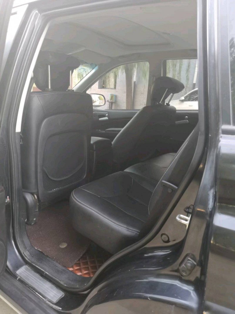 保定12年荣威W55