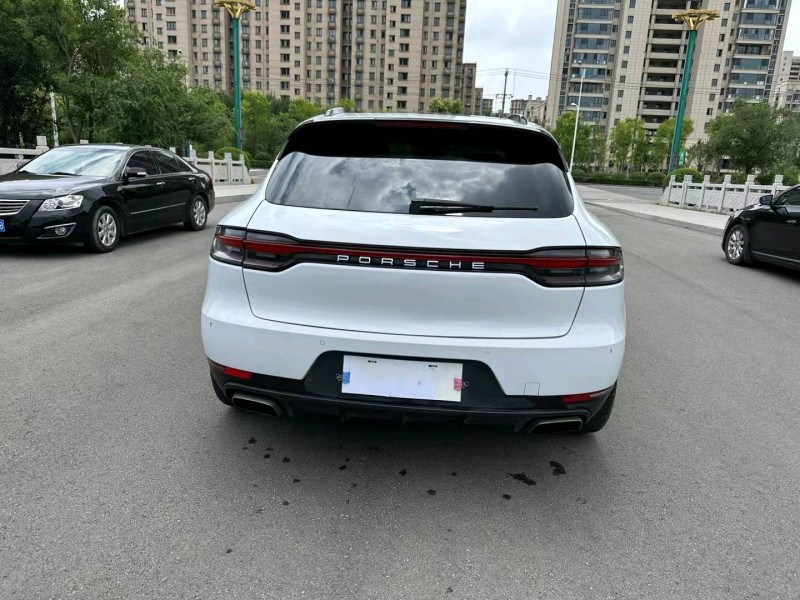 徐州14年保时捷Macan5