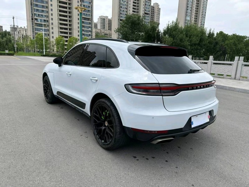 徐州14年保时捷Macan6