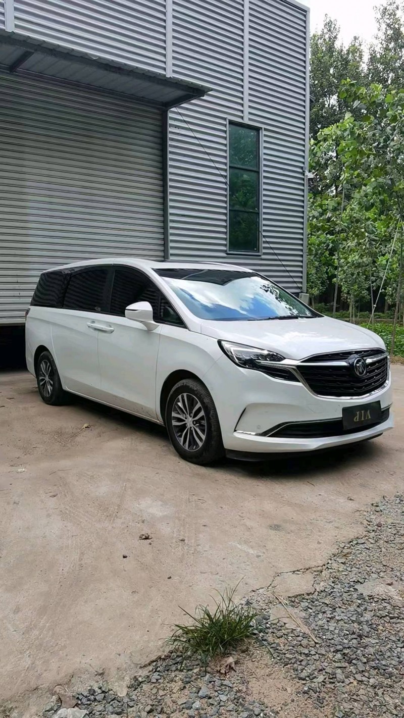 枣庄22年别克GL82