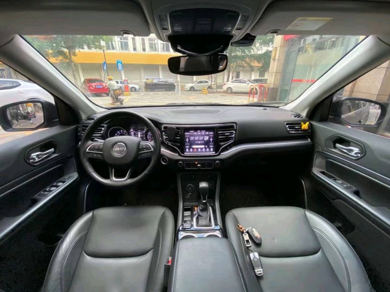 深圳20年Jeep指挥官8