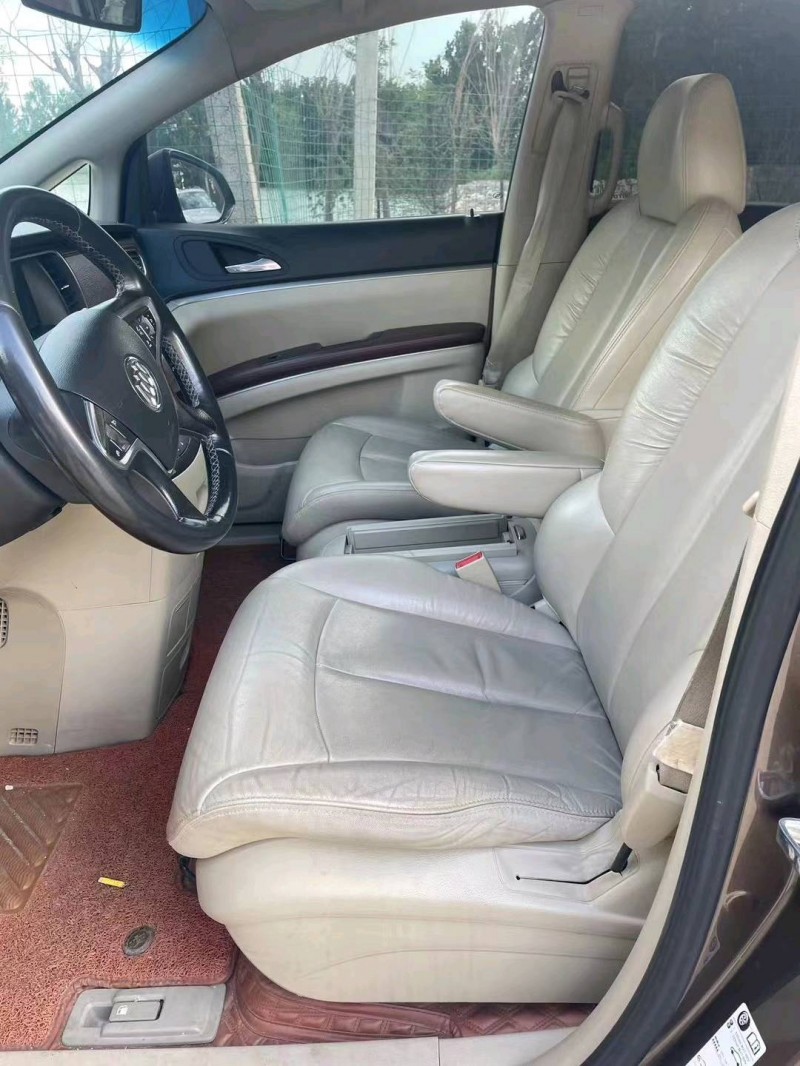 徐州17年别克GL87