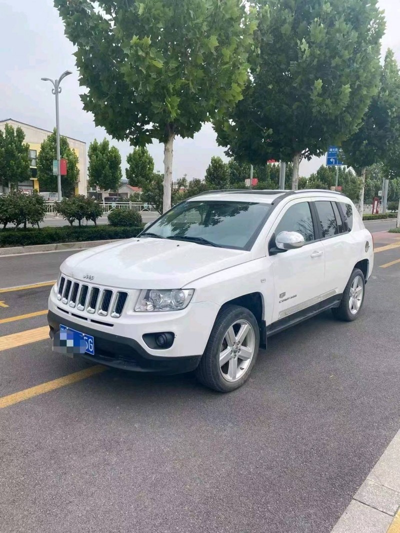 菏澤11年Jeep指南者2