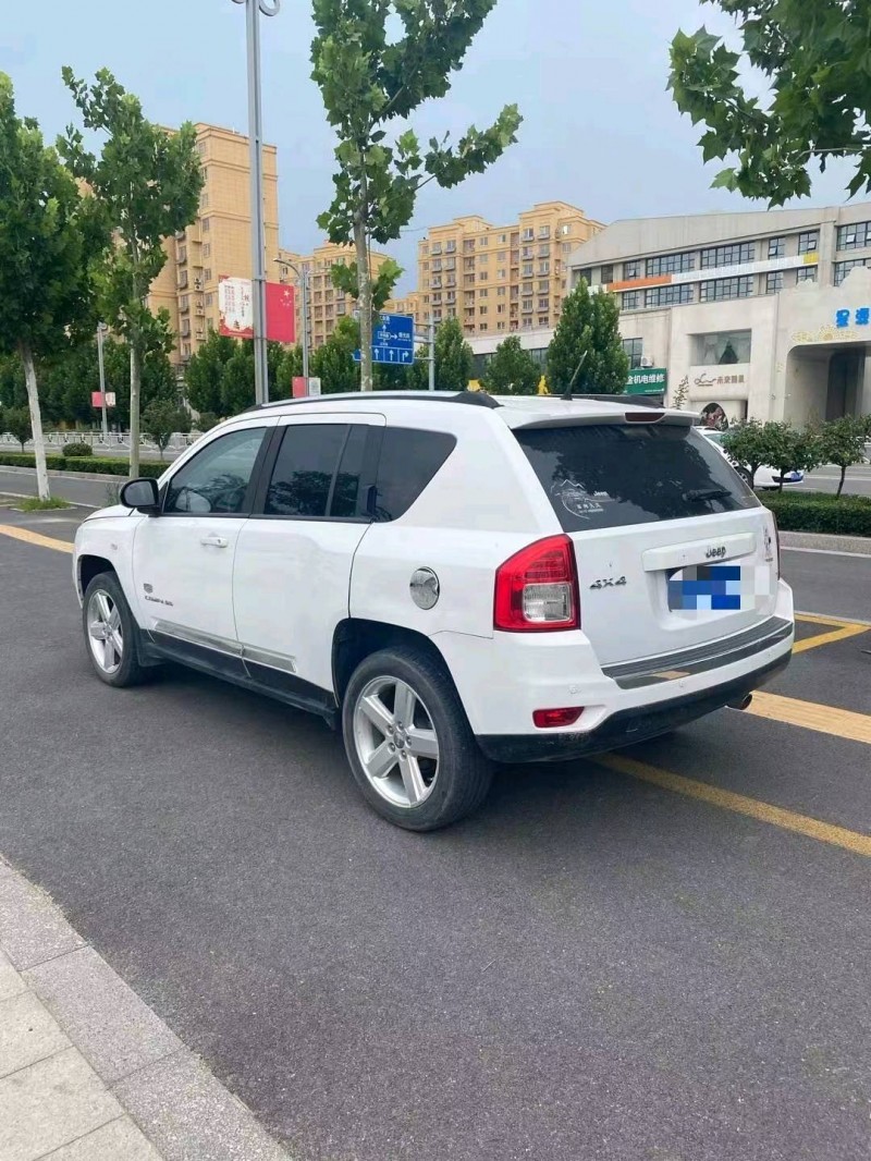 菏澤11年Jeep指南者5