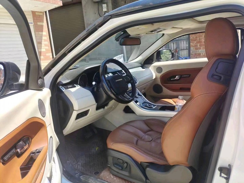 珠海13年路虎极光3