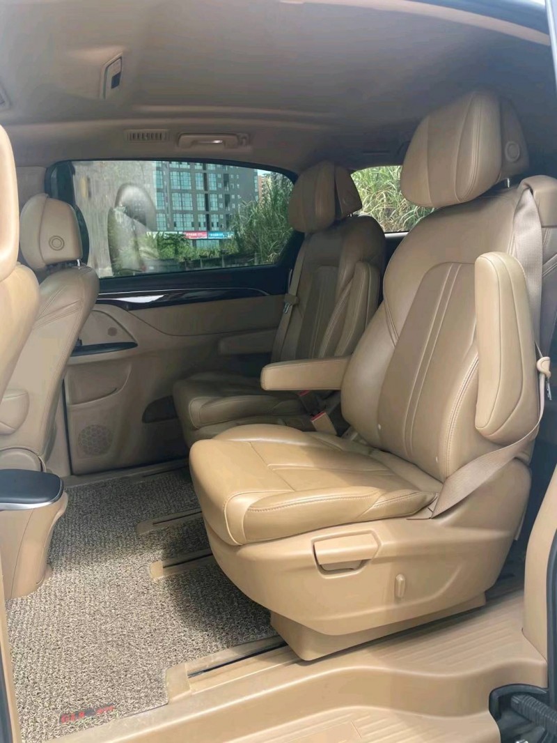 东莞19年别克GL85