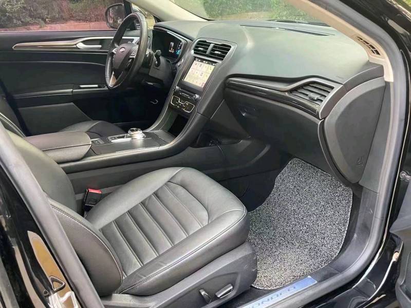 枣庄17年福特蒙迪欧8