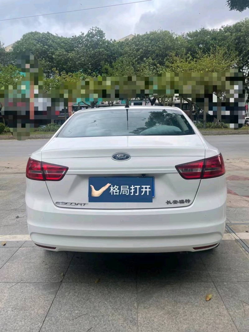 东莞17年福特福睿斯8