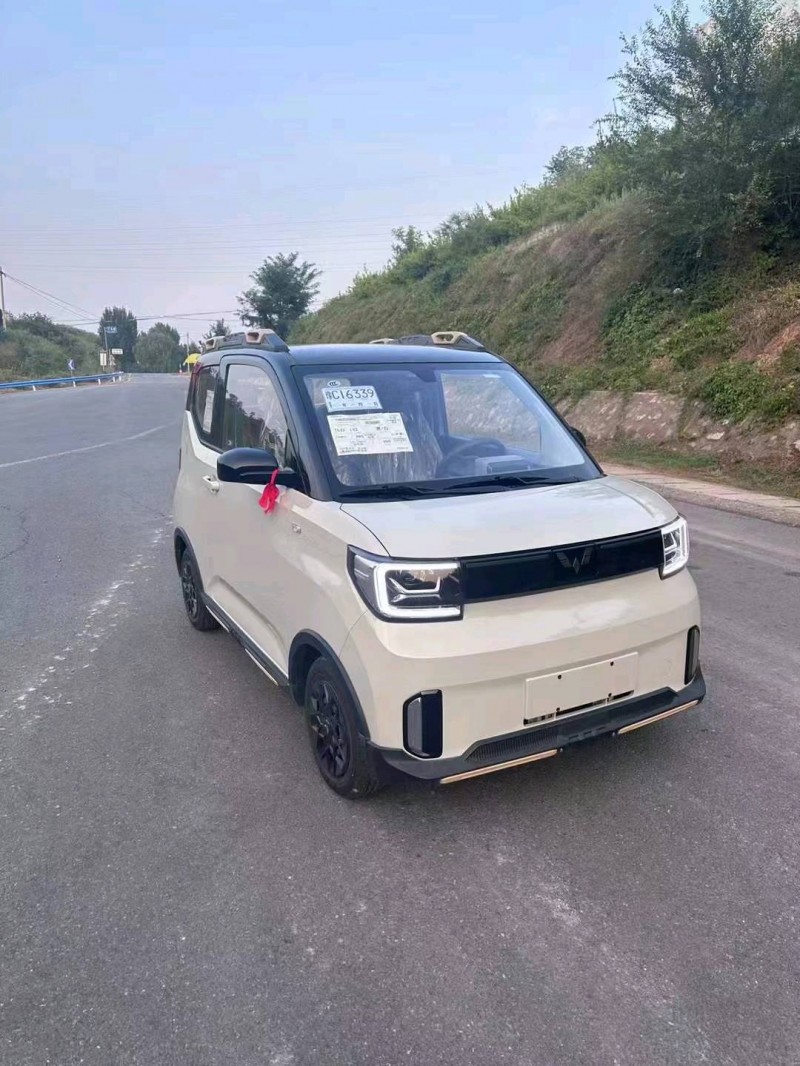 平頂山23年五菱汽車GB3