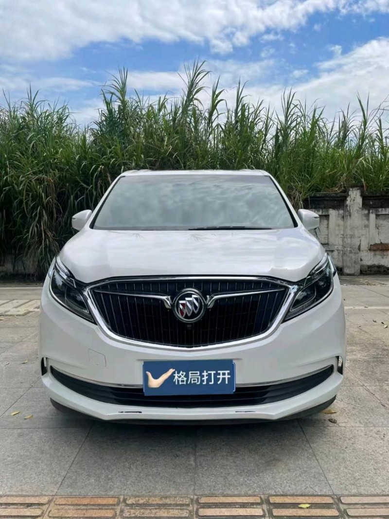 东莞19年别克君威2