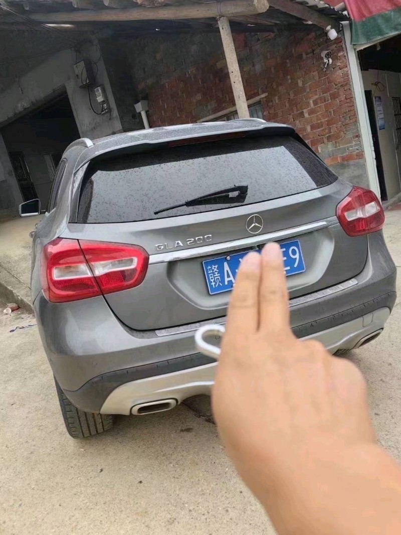 衡阳16年奔驰GLA4