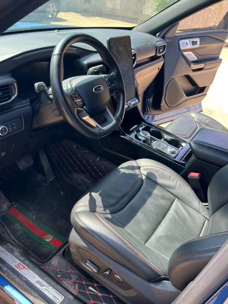 淄博21年福特探险者5