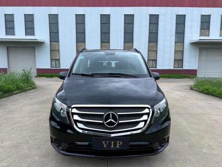 盐城17年奔驰威霆1