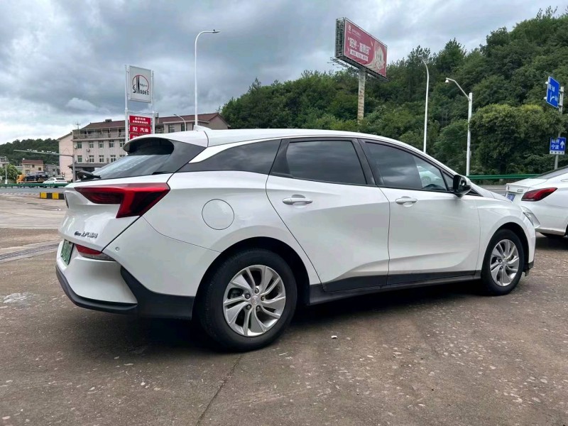 湖州23年别克velite64