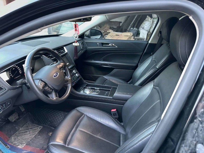 邯郸17年福特金牛座5