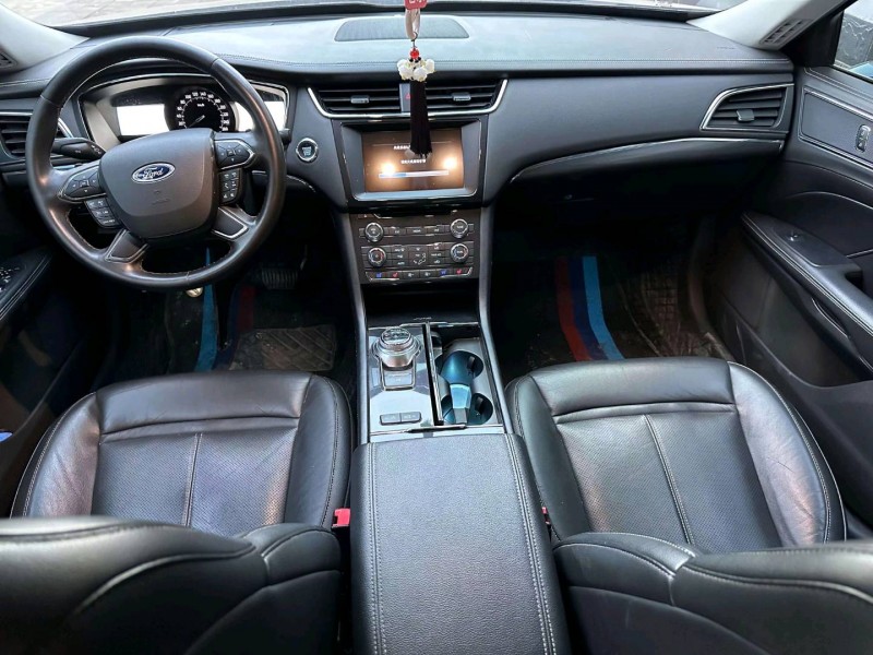 邯郸17年福特金牛座6