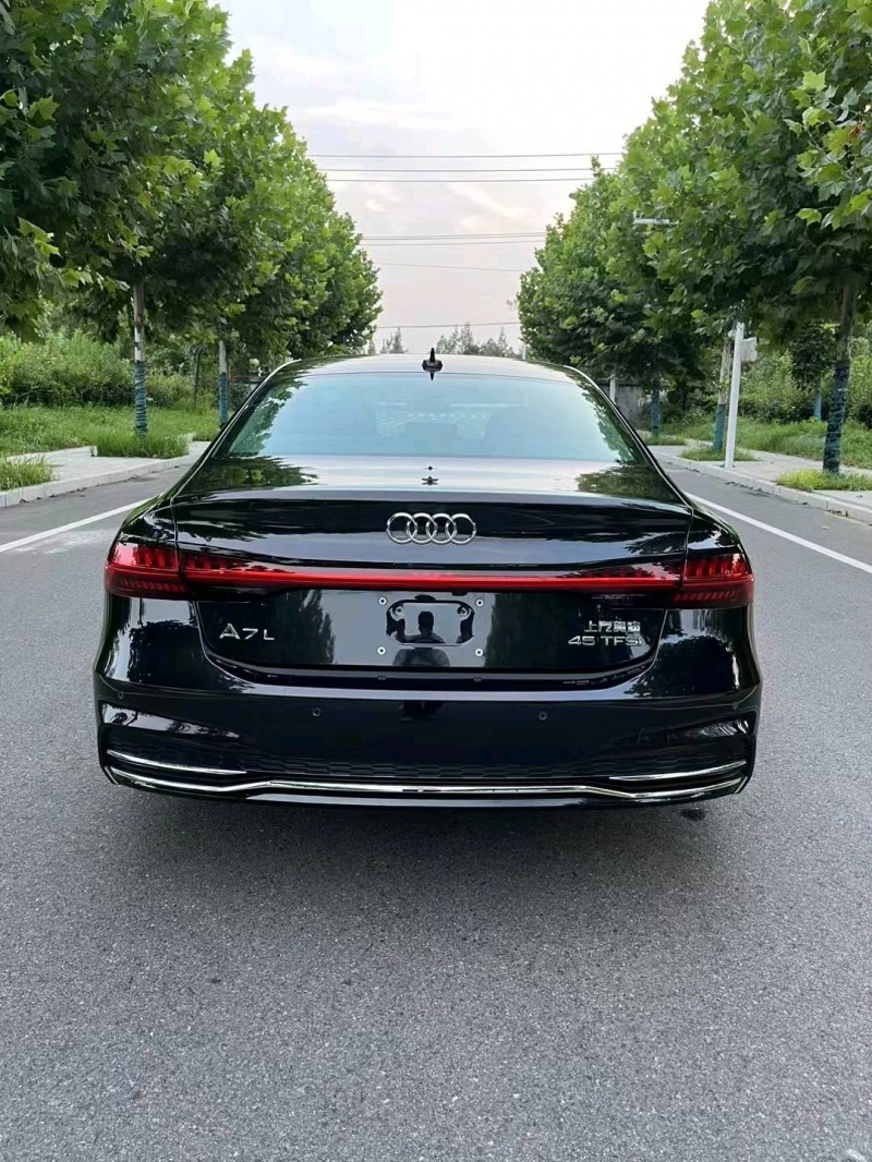 徐州23年奥迪A7L9