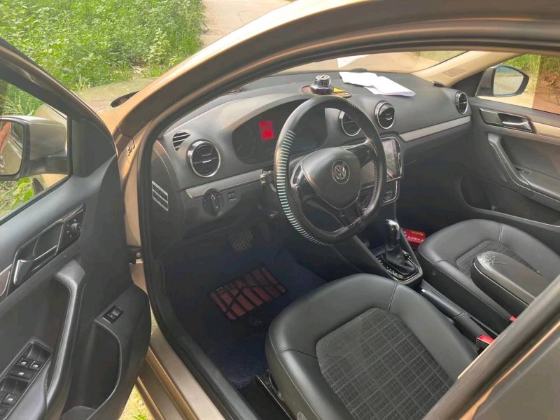 保定17年大众捷达6