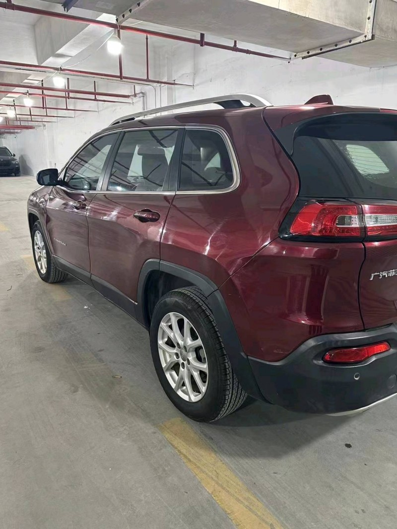 徐州17年Jeep自由光7