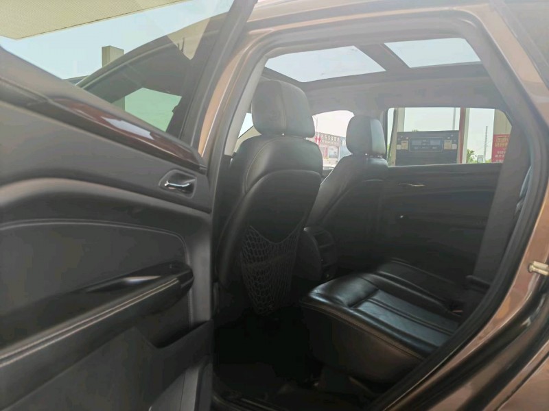 保定13年凯迪拉克SRX6