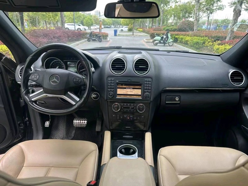 徐州11年奔驰ML9