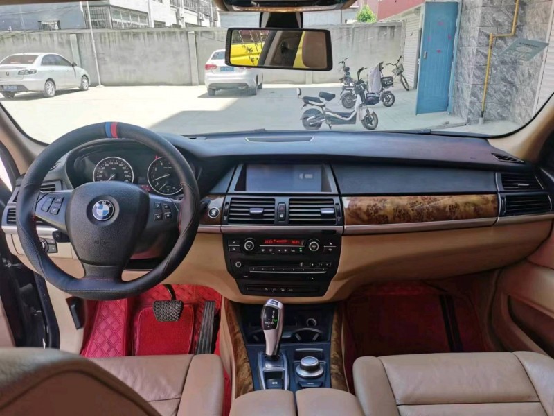 保定09年宝马X54