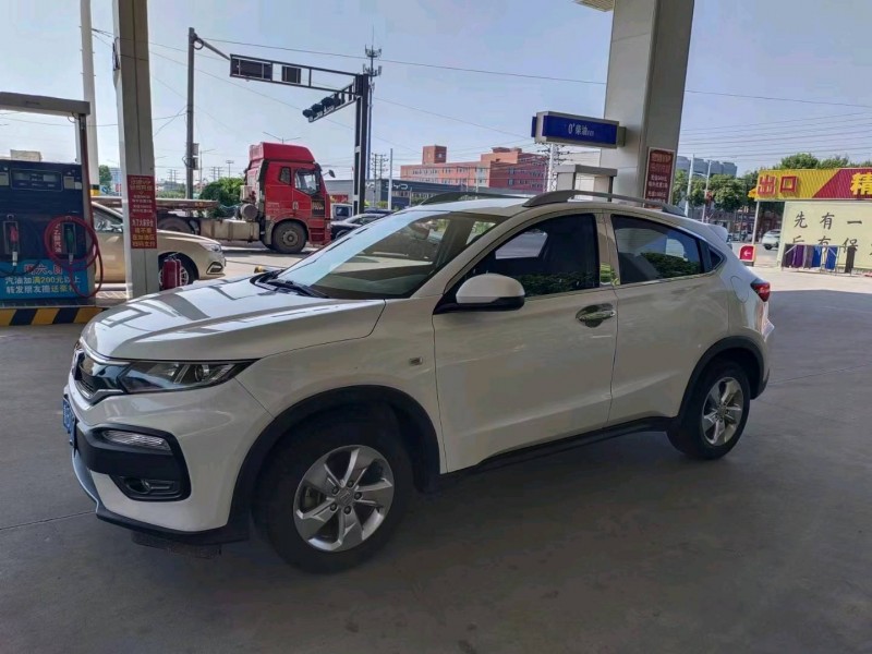 保定17年本田XRV3