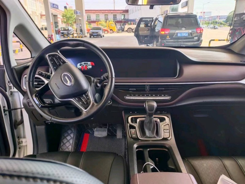 保定21年传祺M68