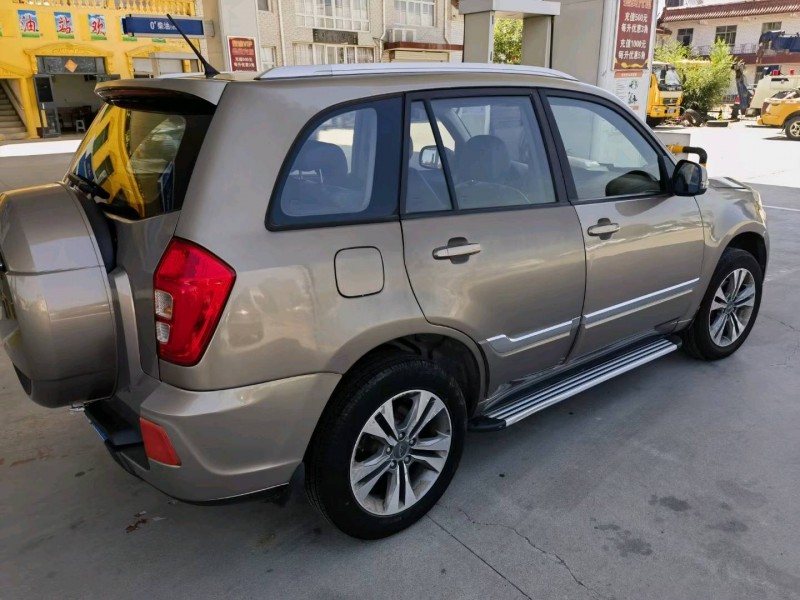 保定16年奇瑞瑞虎38