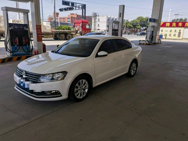 保定17年大众朗逸2