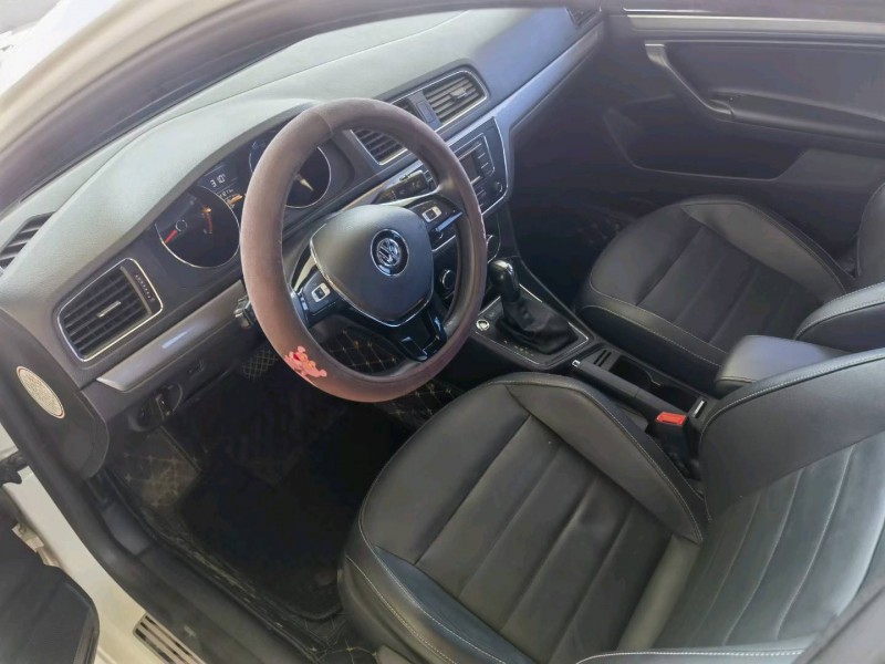 保定17年大众朗逸7