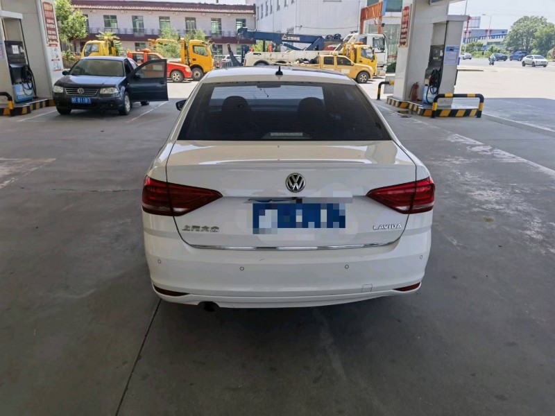 保定17年大众朗逸9