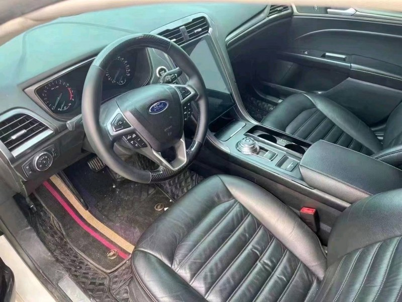 济宁17年福特蒙迪欧7