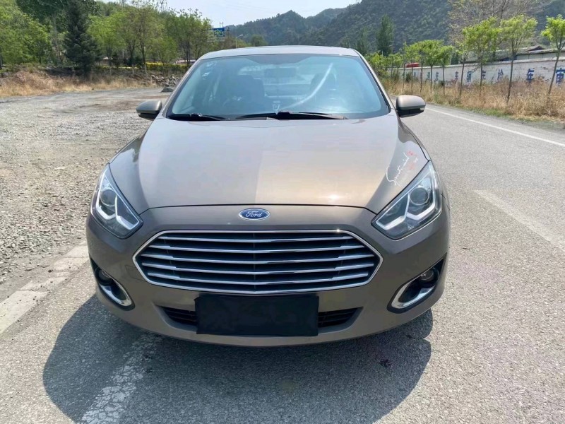 邯郸16年福特福睿斯1