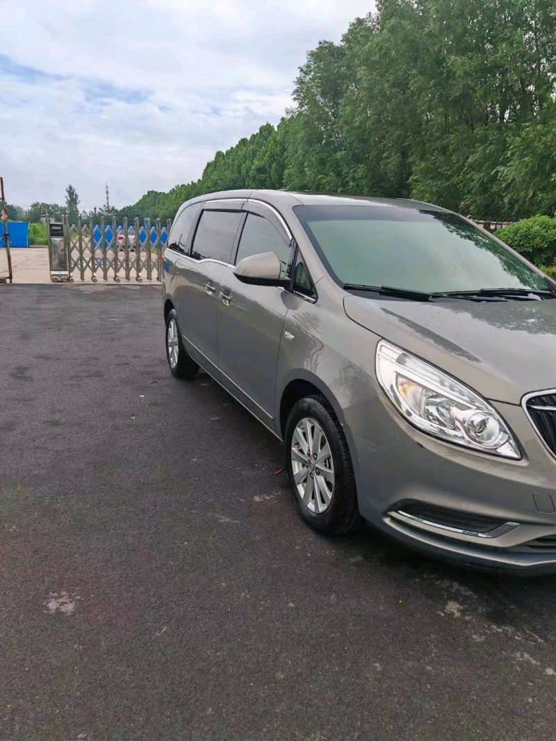 枣庄20年别克GL86