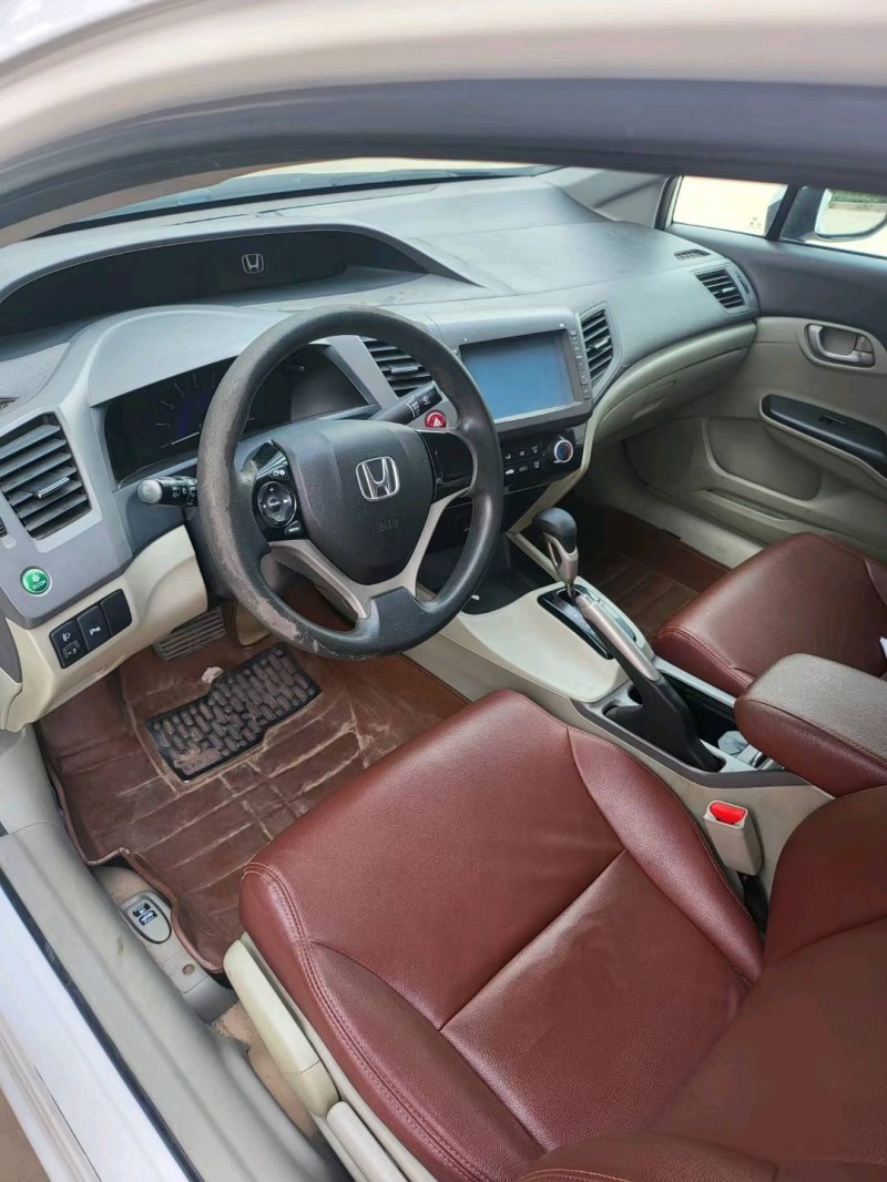 保定13年本田思域6