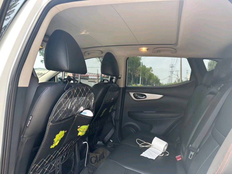 保定22年日产逍客8