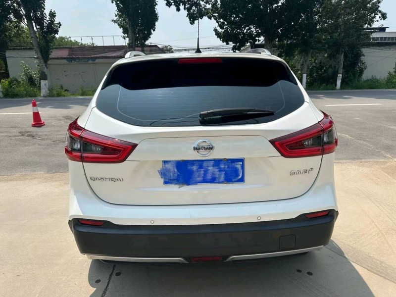 保定22年日产逍客9