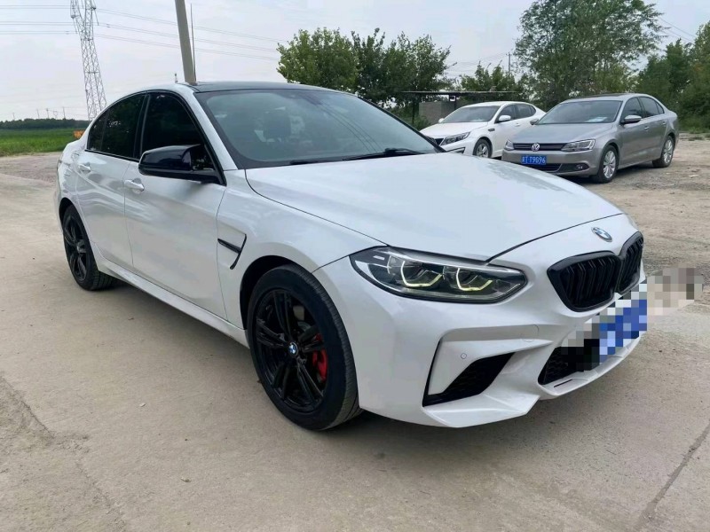 保定19年宝马1系2