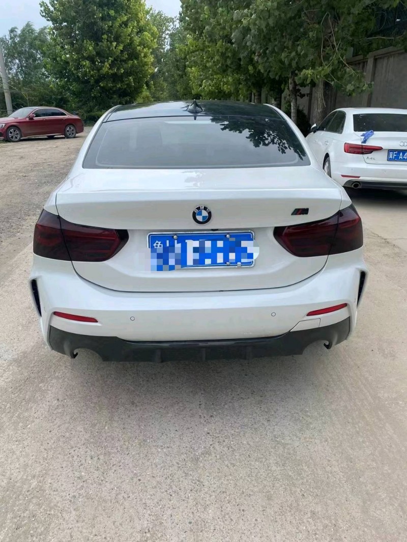 保定19年宝马1系9