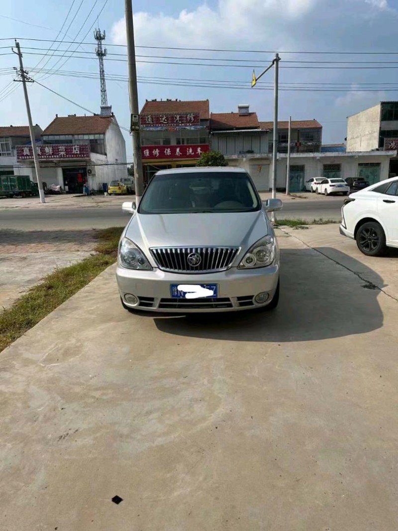 枣庄16年别克GL81