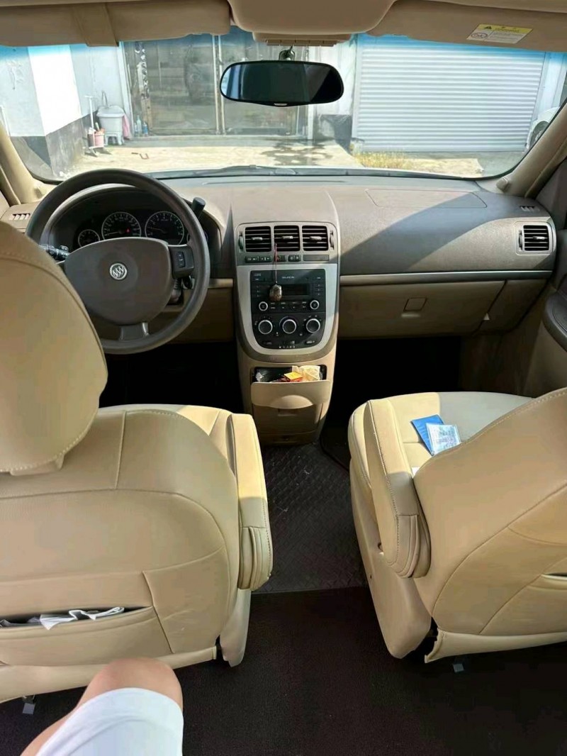 枣庄16年别克GL84