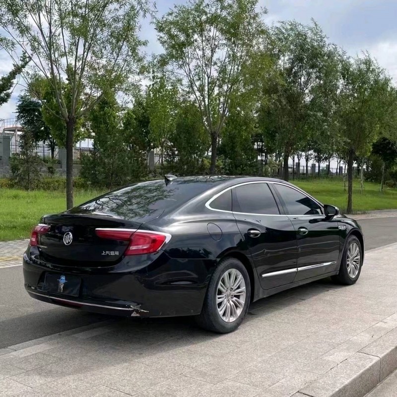 枣庄16年别克君越8