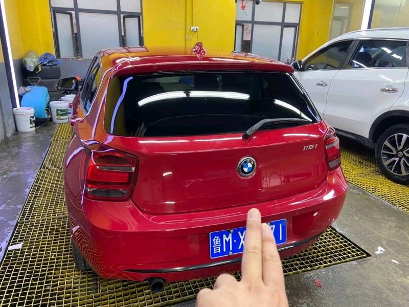 广州12年宝马1系4