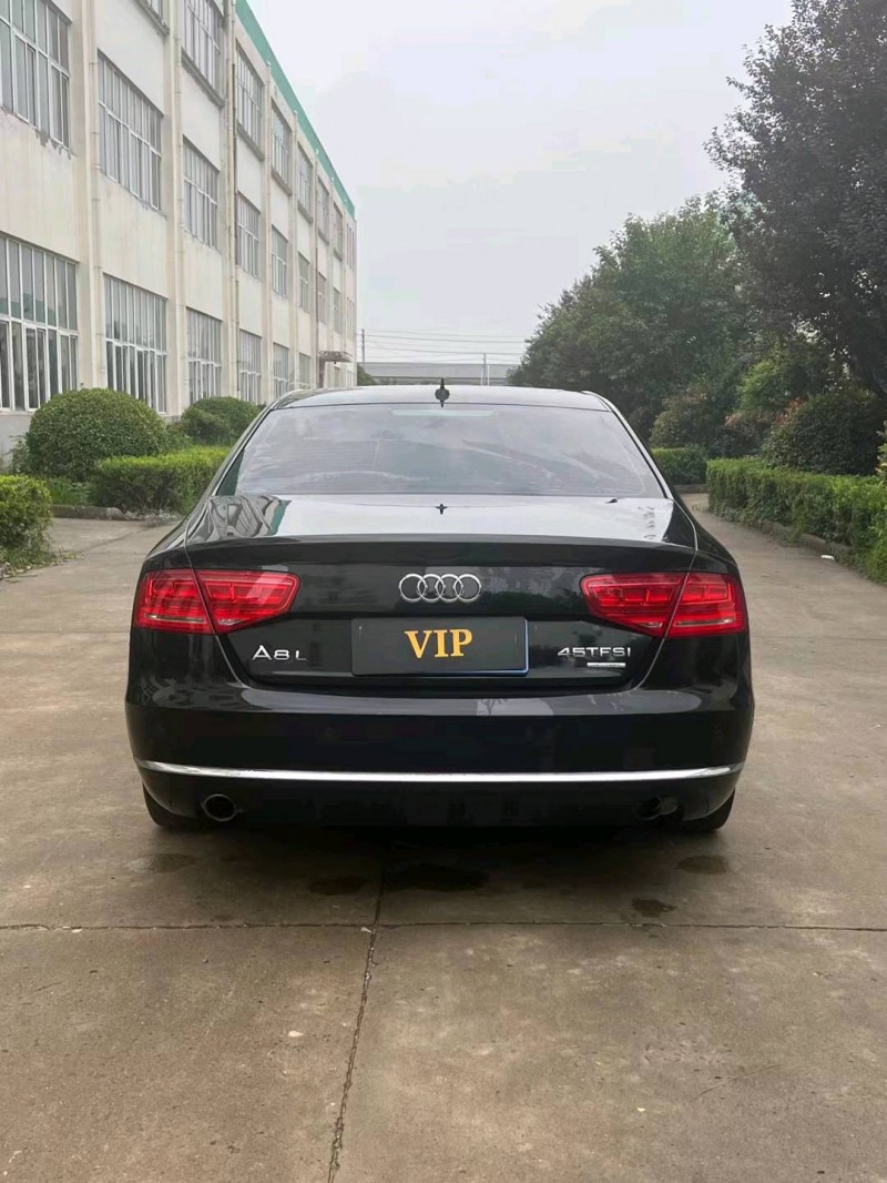苏州13年奥迪A8L9