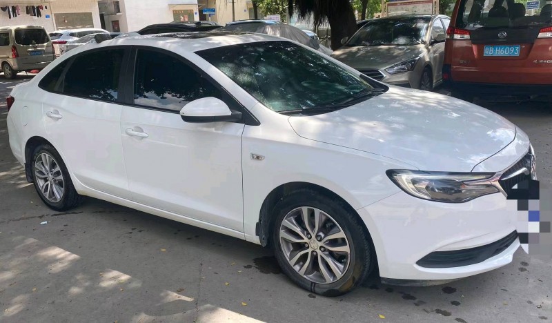 广州18年别克英朗3