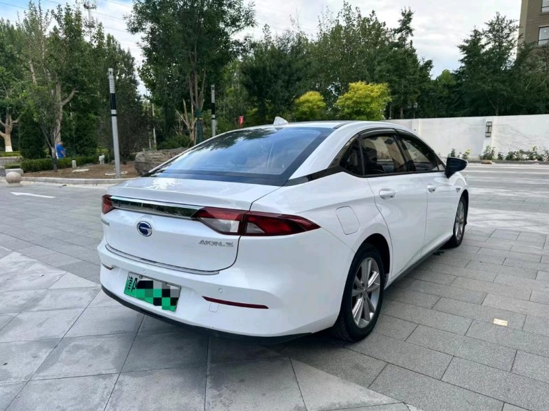 廊坊20年传祺埃安S5