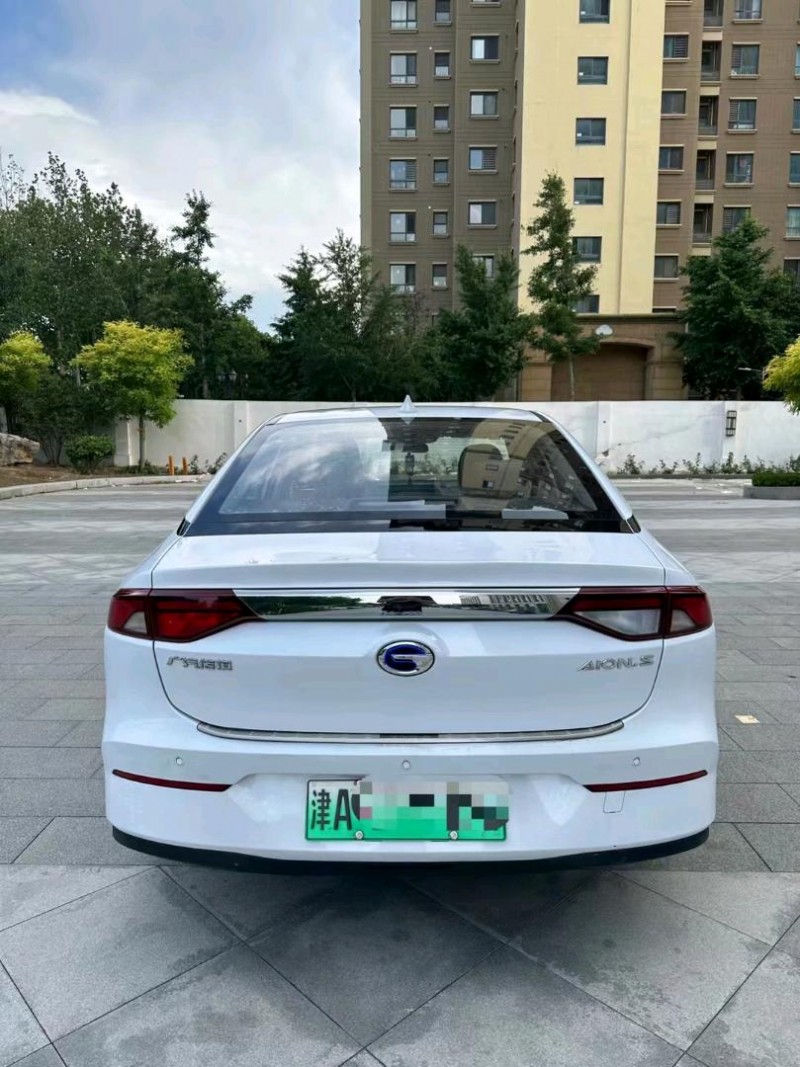 廊坊20年传祺埃安S9