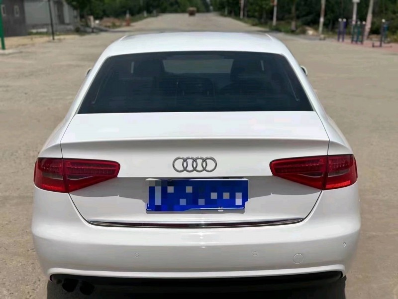 济南14年奥迪A4L8