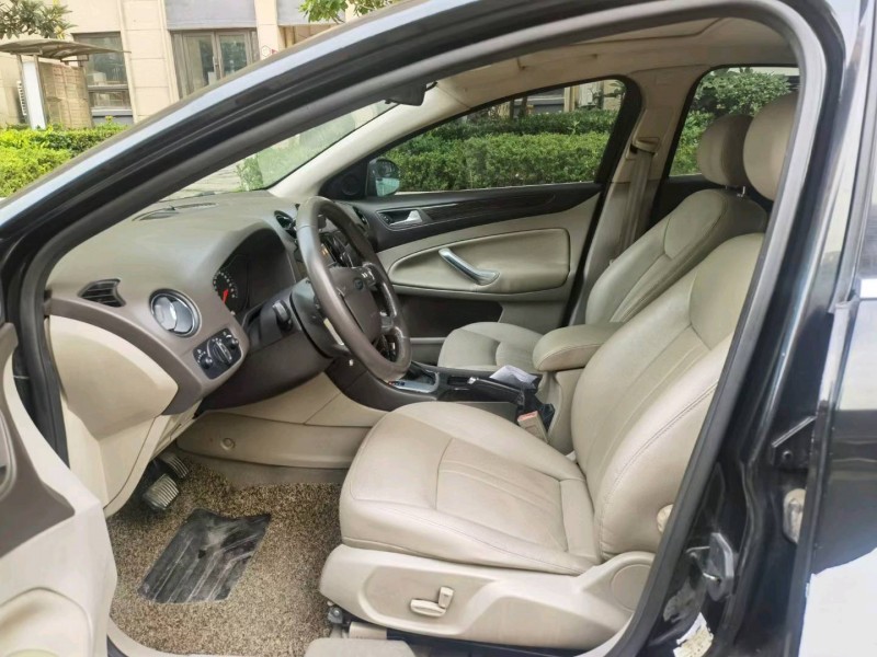 苏州12年福特蒙迪欧-致胜6